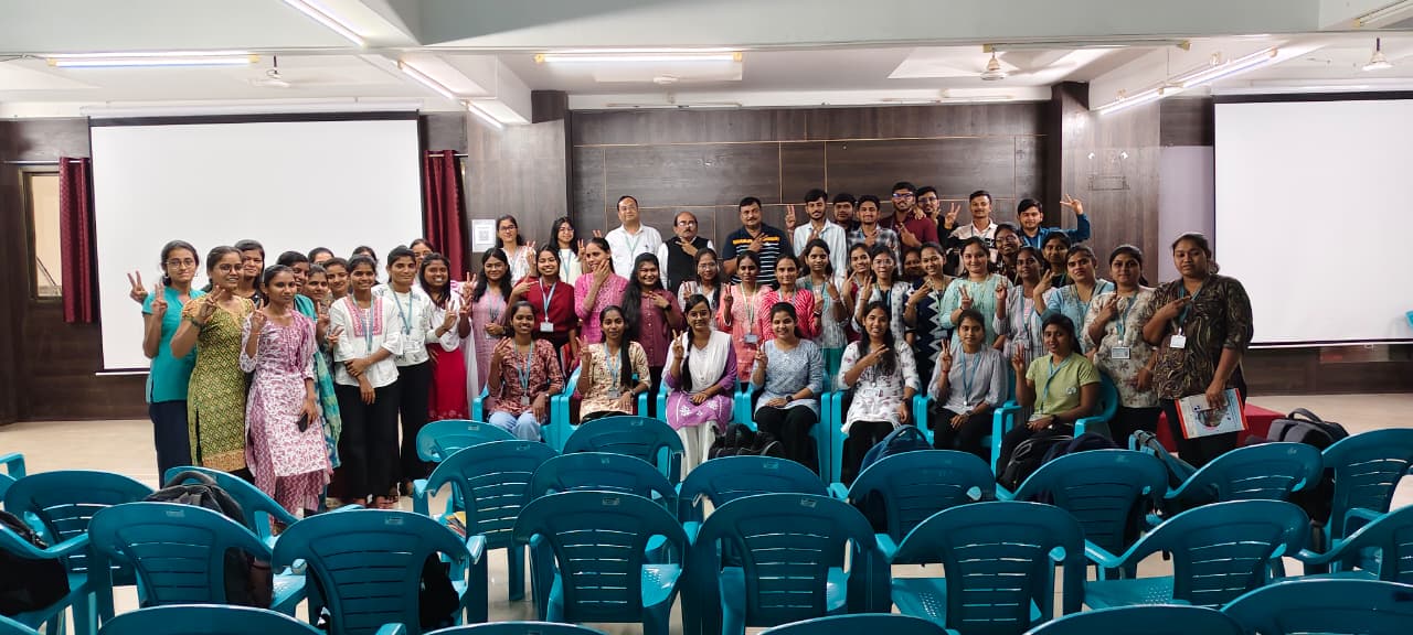 Uttung Skills Academy Training Session